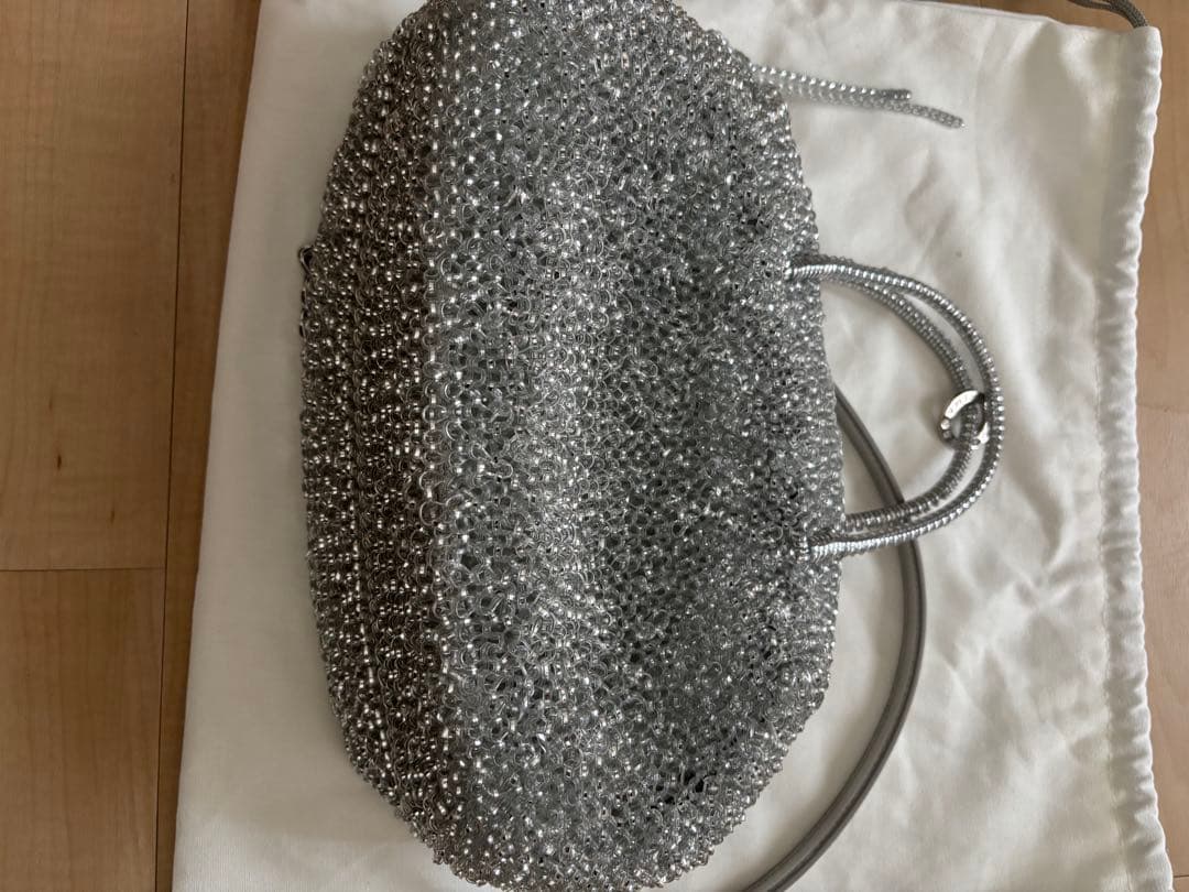 アンテプリマ　コンフェット　ミディアム　シルバー