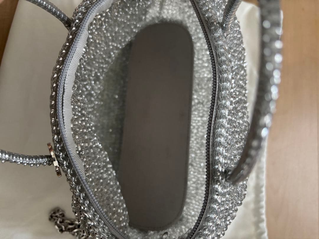 アンテプリマ　コンフェット　ミディアム　シルバー