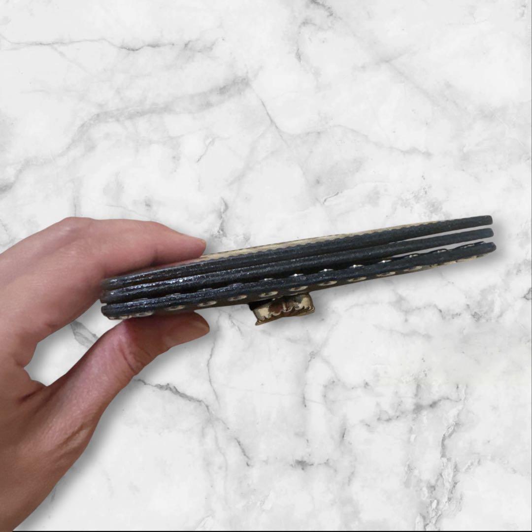 トーガ　アチーブス　ブラックレザー ケース　スタッズ