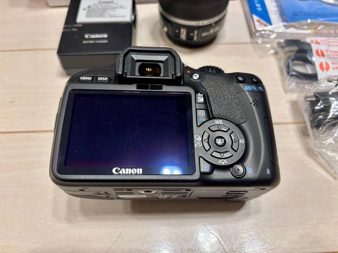 Canon EOS Kiss X4 デジタル一眼レフカメラキット美品