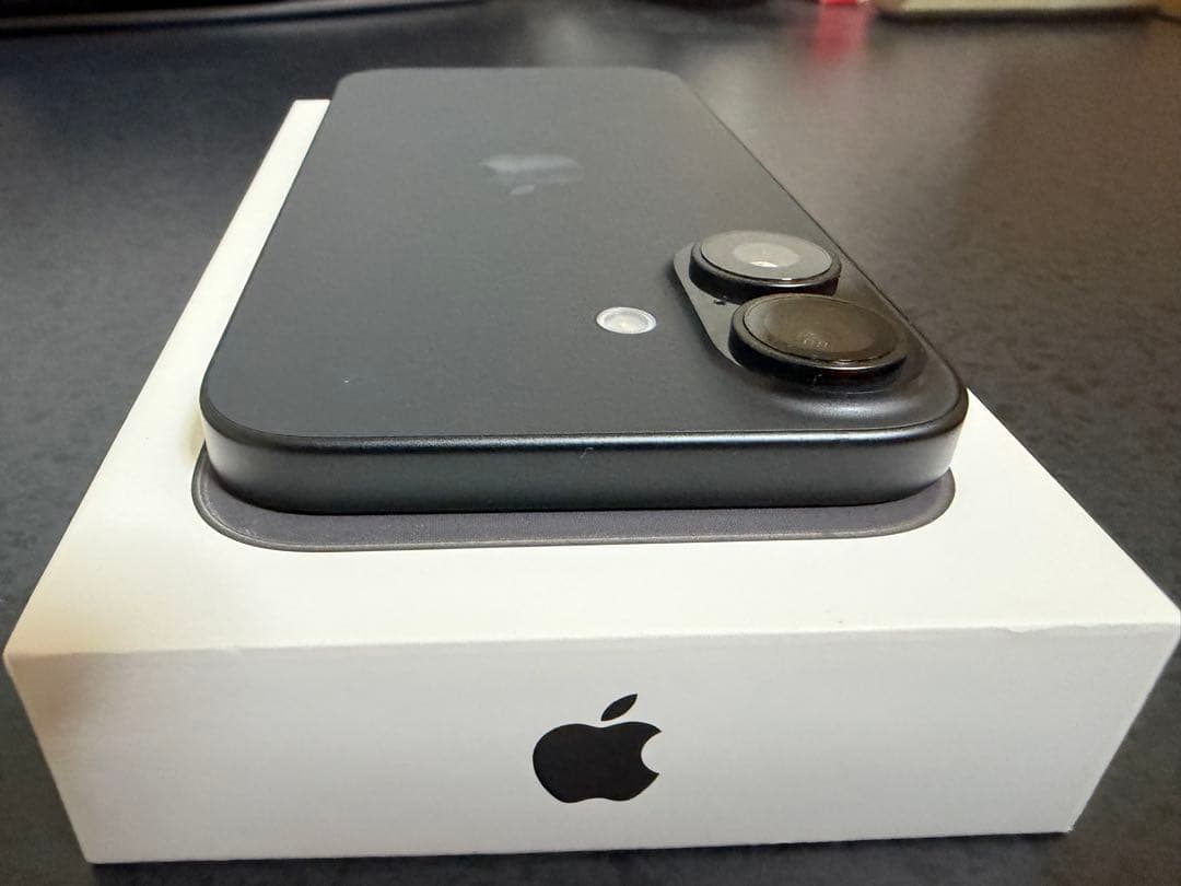 iPhone16 128gb ブラック