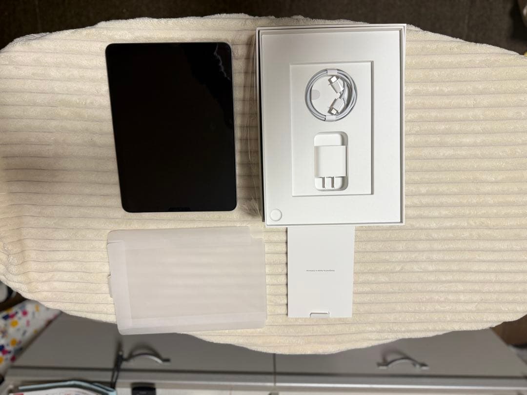 【美品】iPad Air 第5世代　スペースグレイ　Wi-Fiモデル　 64GB