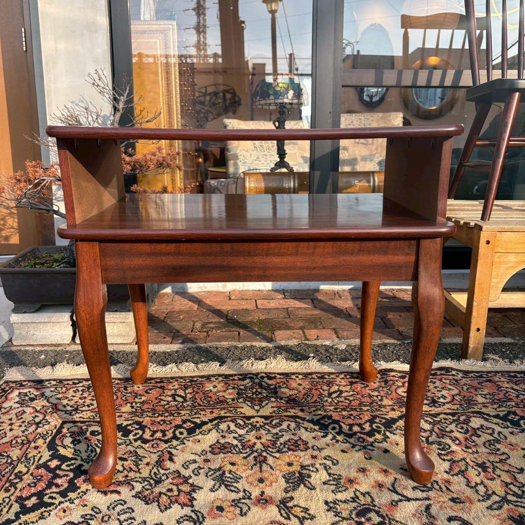 コンソールテーブル　アンティーク調　サイドテーブル　猫脚　ナイトテーブル