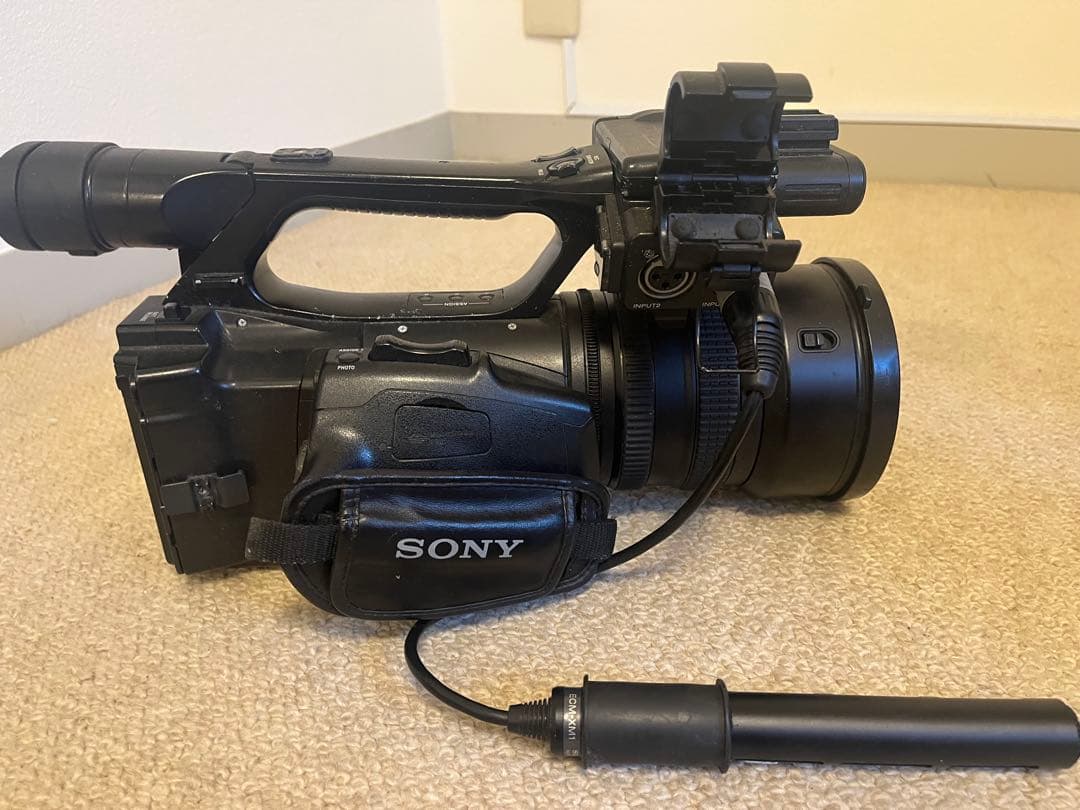 Sony HVRZ5J業務用ビデオカメラ本体2台ワイコン電池バッグオマケ付
