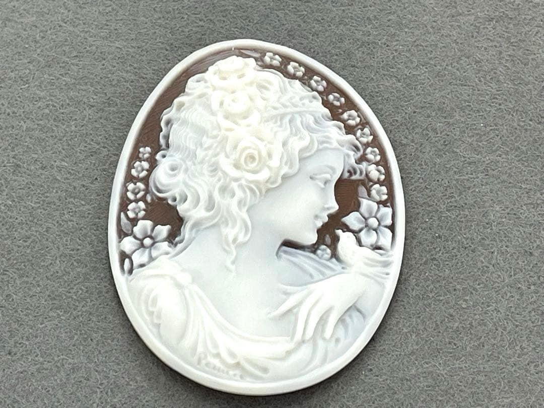 シェル　カメオルース　ラファエレ　ペルニーチェ