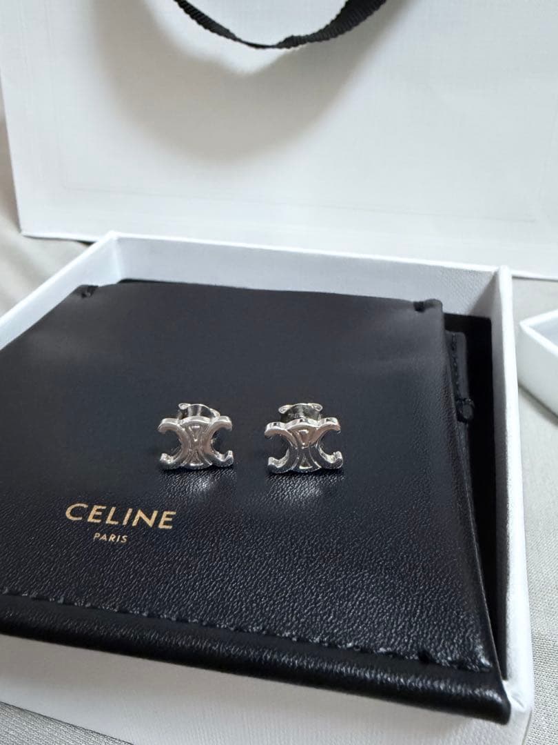 CELINE シルバー スタッドピアス 未使用