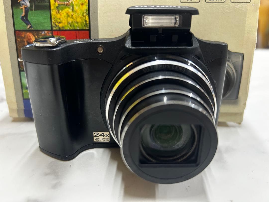 OLYMPUS デジタルカメラ　SZ-14