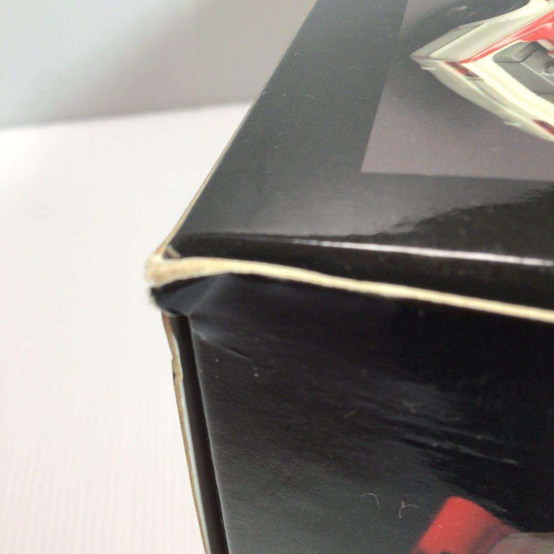 京商　1:18 ニッサン　スカイライン2000GT-R (KPGC10)