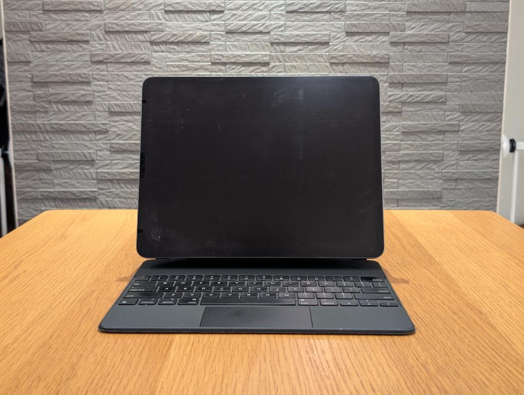 iPad Pro 12.9 (第3世代) 256GB マジックキーボード