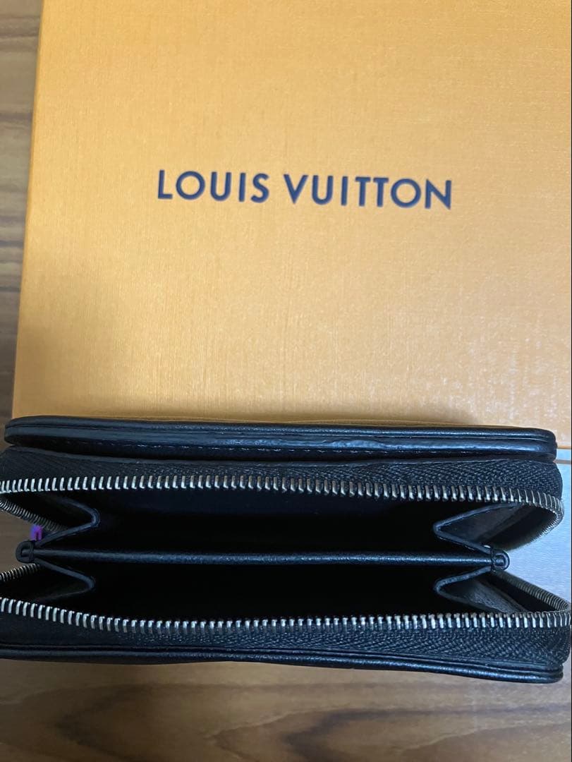 ルイヴィトン ラム革財布