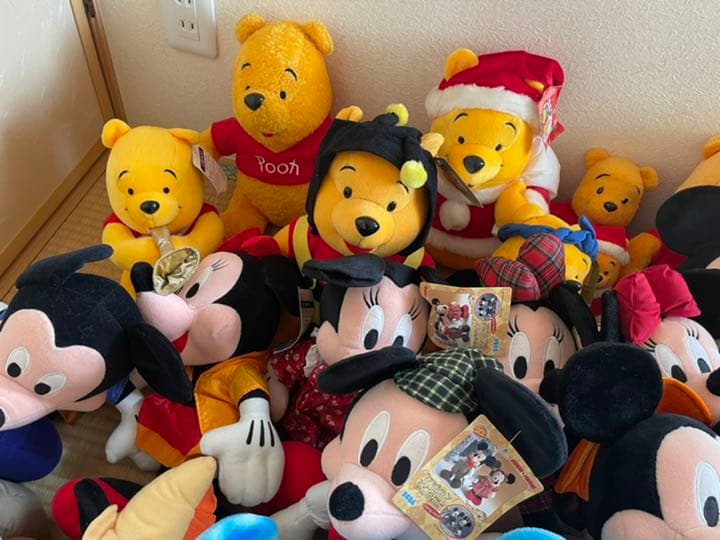Disney ディズニー　ぬいぐるみ　まとめ売り　約54体