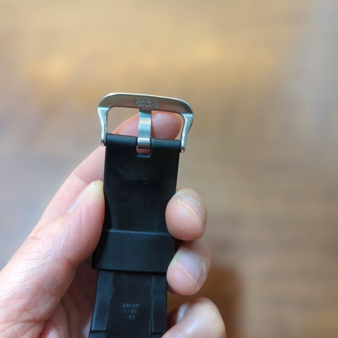 【値下げ】G-SHOCK GST-W110-1AJF メンズ 腕時計