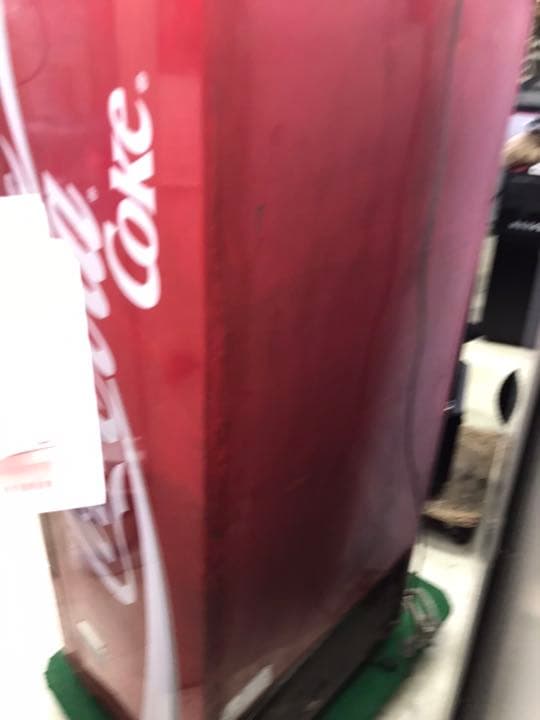 コカコーラ　販売機　冷蔵