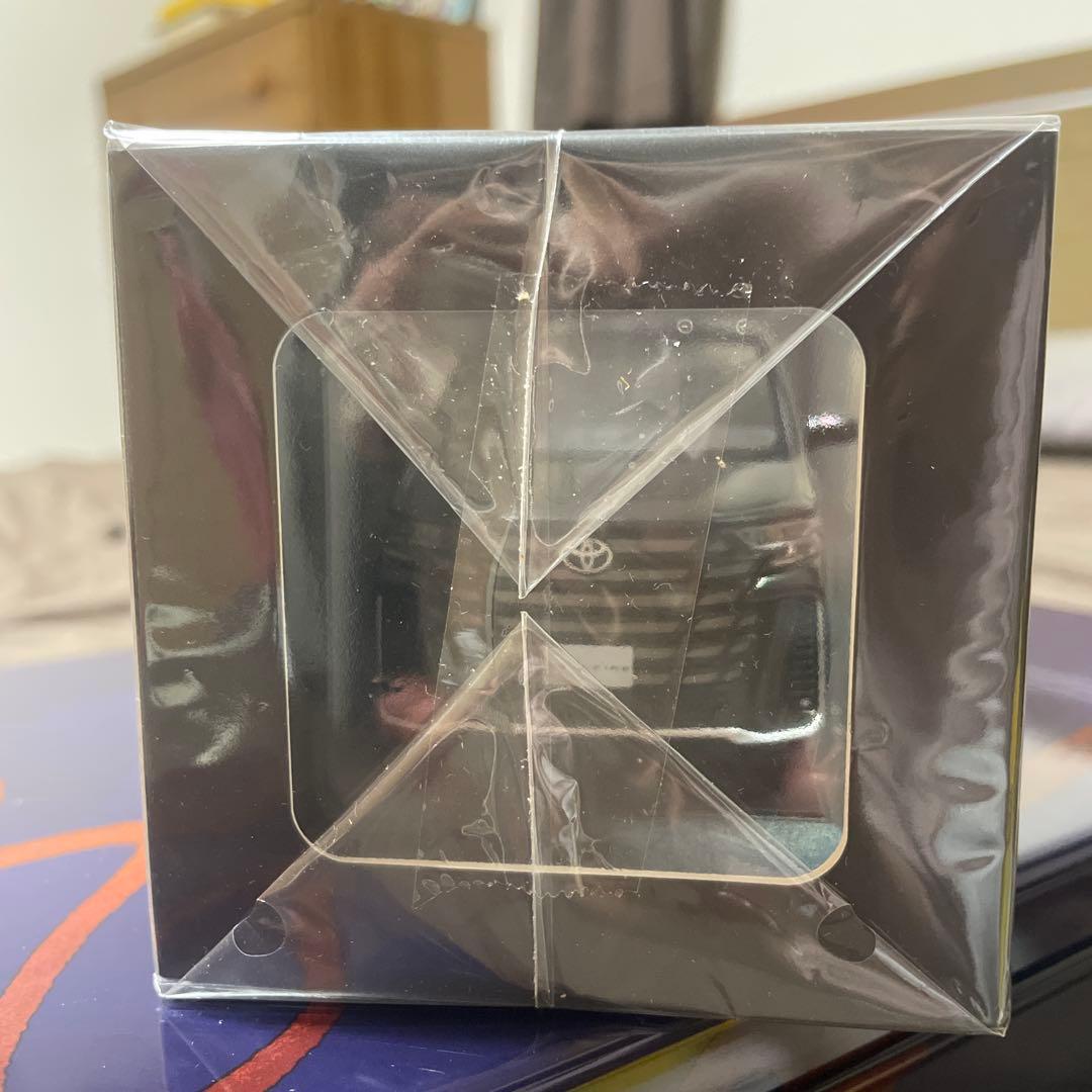 トヨタ　40 ヴェルファイア　ミニカー　新品未開封　1/30スケール　ブラック