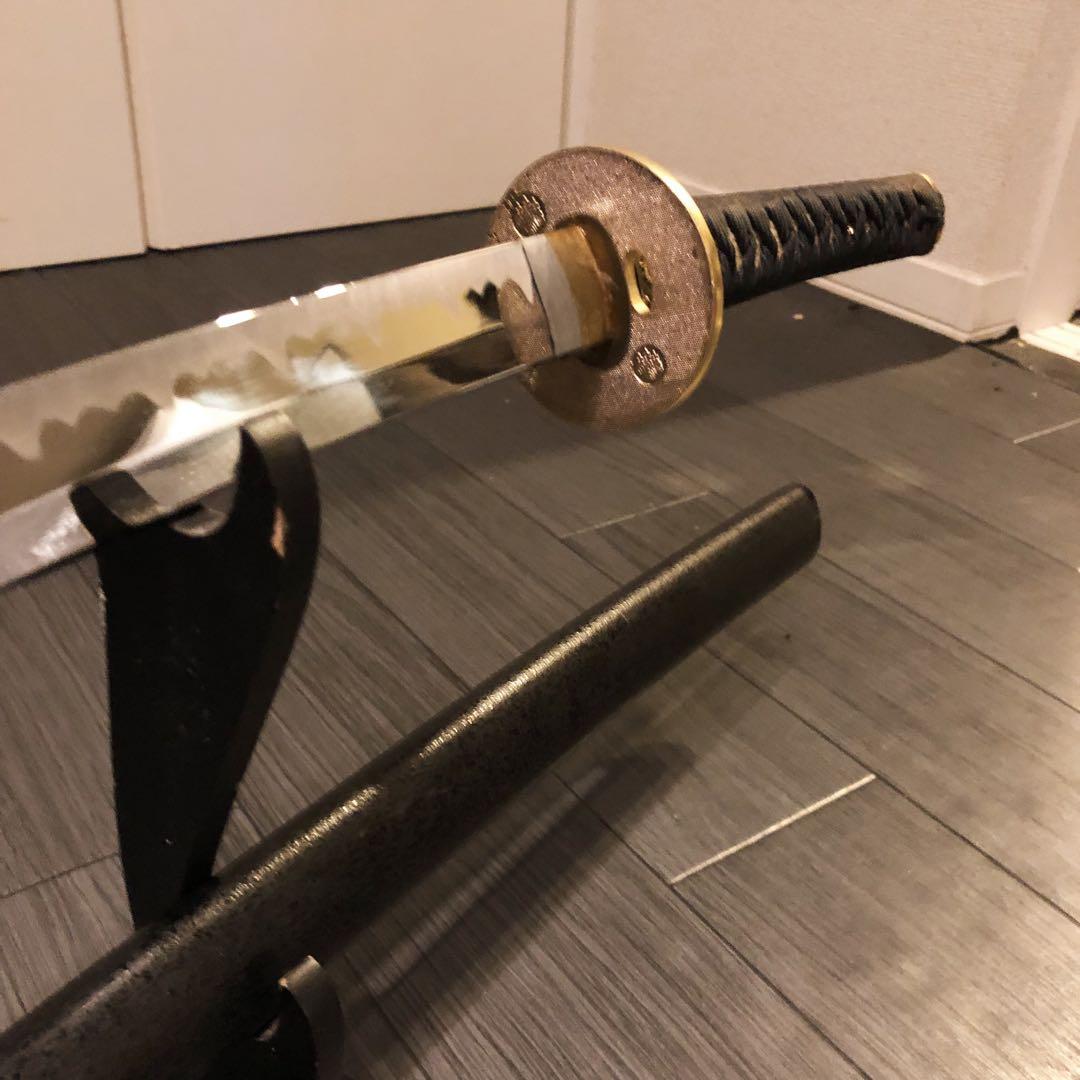 高級模造刀　居合刀　金の鍔　緑拵え