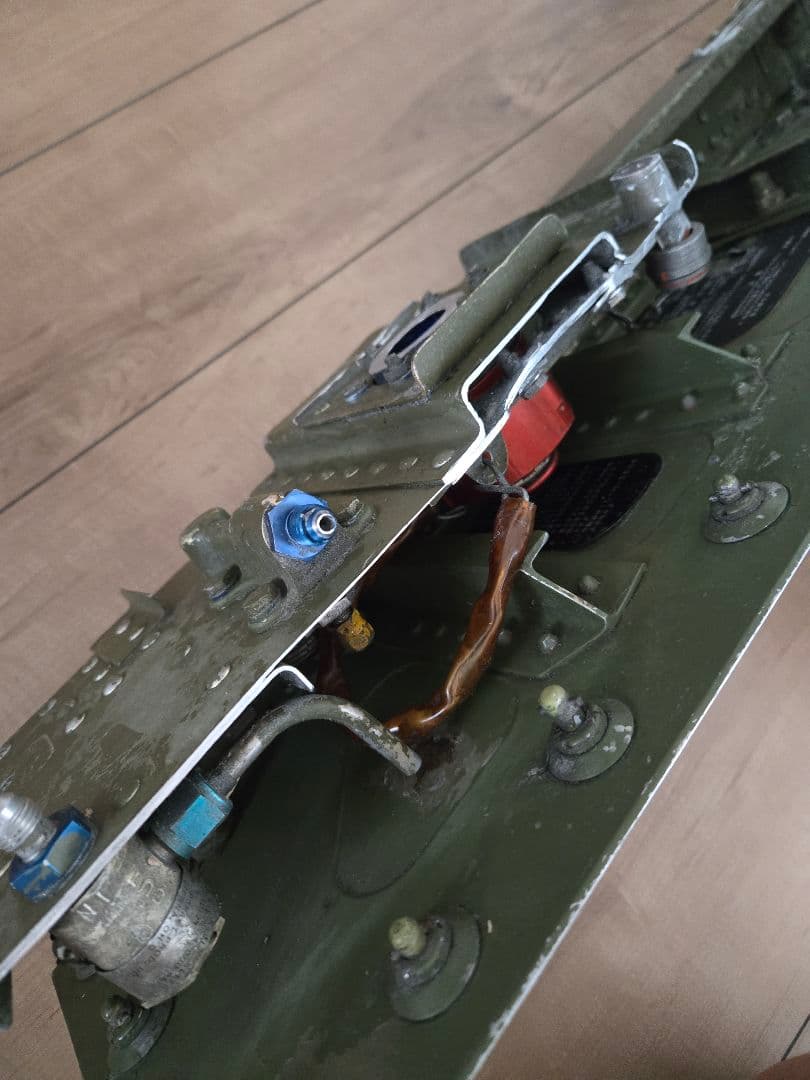 実物　F-4EJ　 最終値下げ　油圧機器室ドア　ジャンク