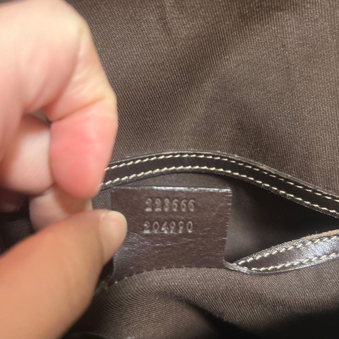 Gucci GGモノグラム ショルダーバッグ ブラウン