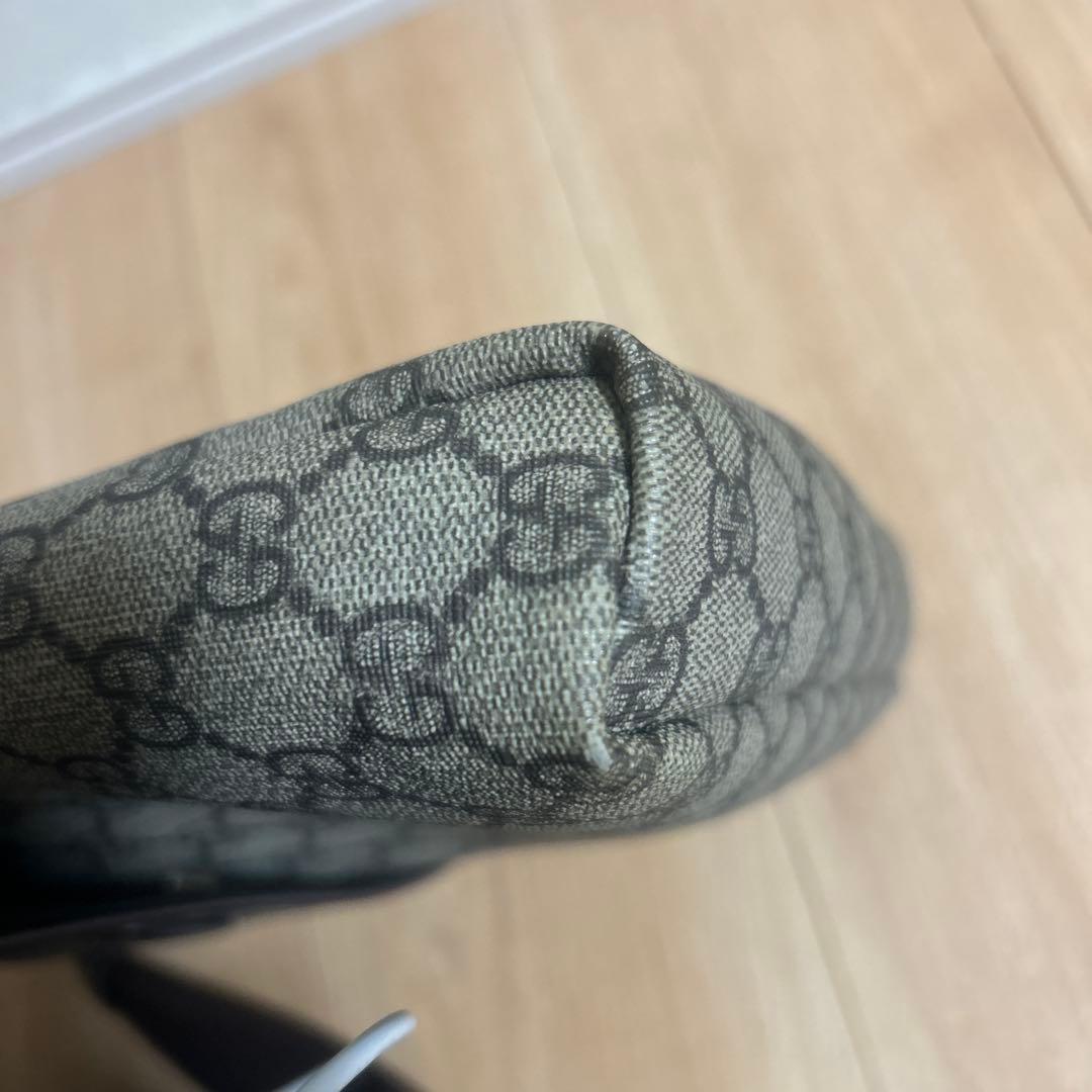 Gucci GGモノグラム ショルダーバッグ ブラウン