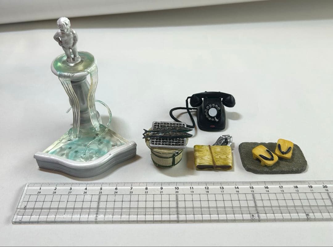 希少 猫 フィギュアと小物セット レア 鑑賞 ガチャ コレクション