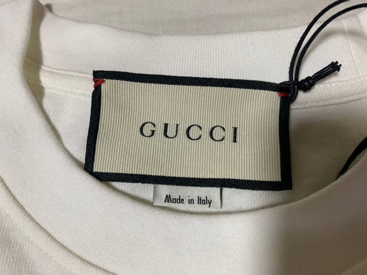 GUCCI リンゴtシャツ サイズS 新品、未着用
