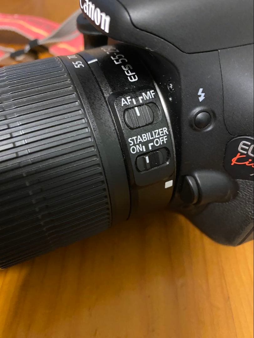 Canon EOS Kiss X5 デジタル一眼レフ　望遠レンズ　ケース　小物付