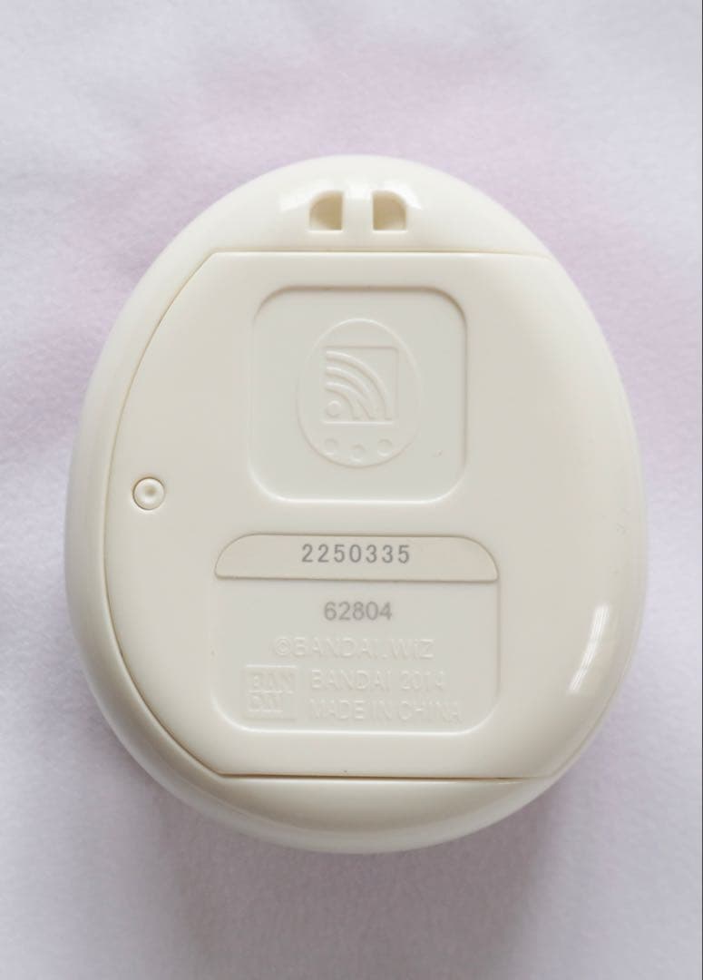 *極美品* 動作確認済み　たまごっち4u pink ピンク