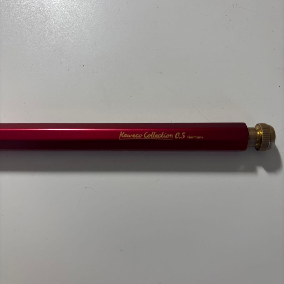 カヴェコスペシャルレッド