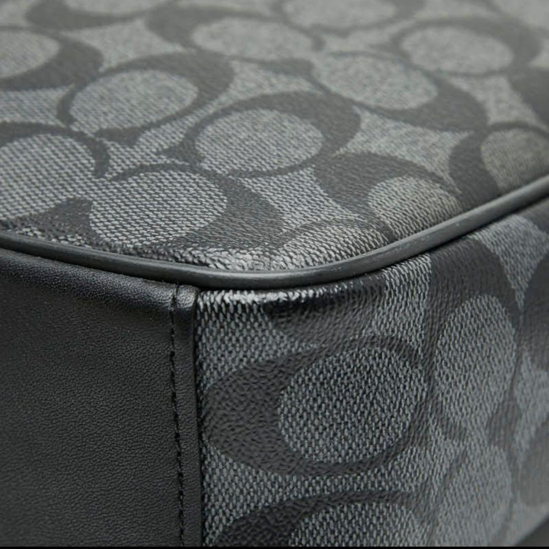 Coach ショルダーバッグ ブラック モノグラム
