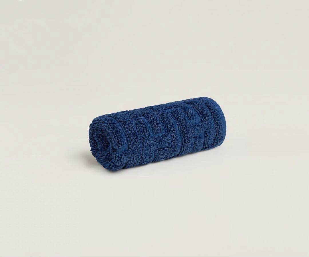 HERMES ネイビー 幾何学模様 タオル