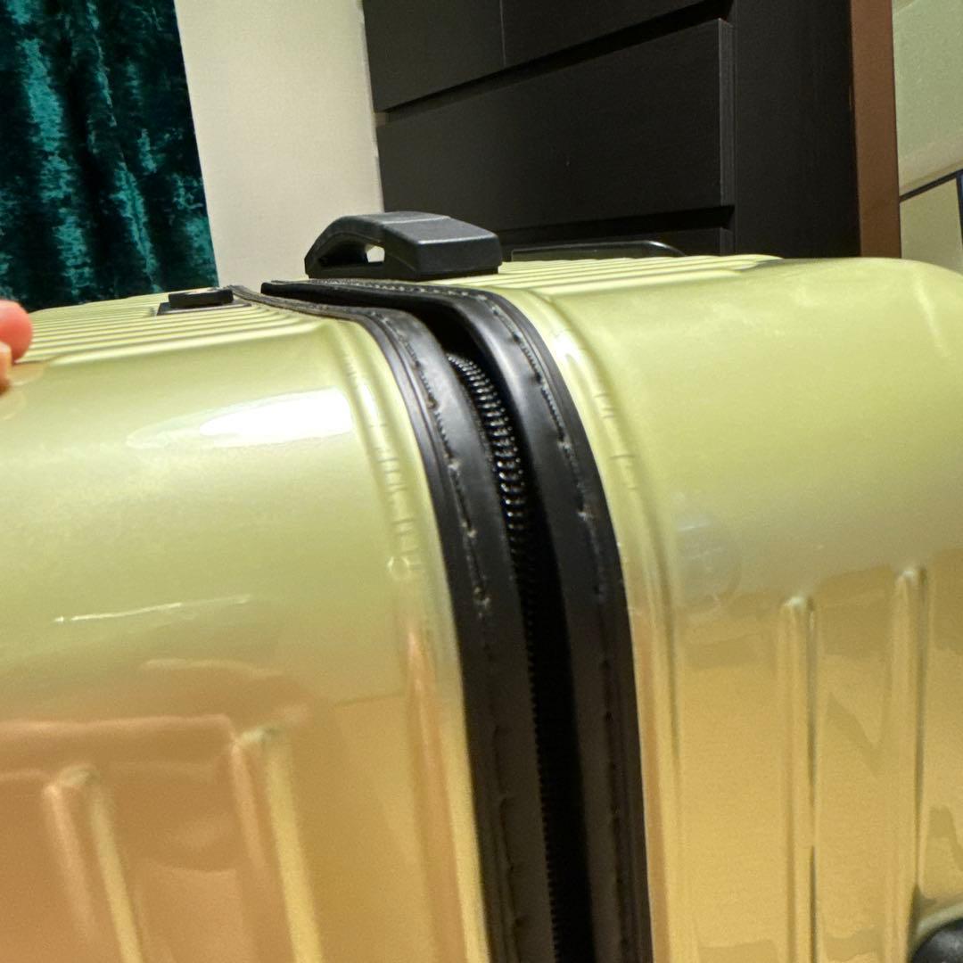 リモワ サルサエアー キャリーケース ライムグリーン 80L 4輪