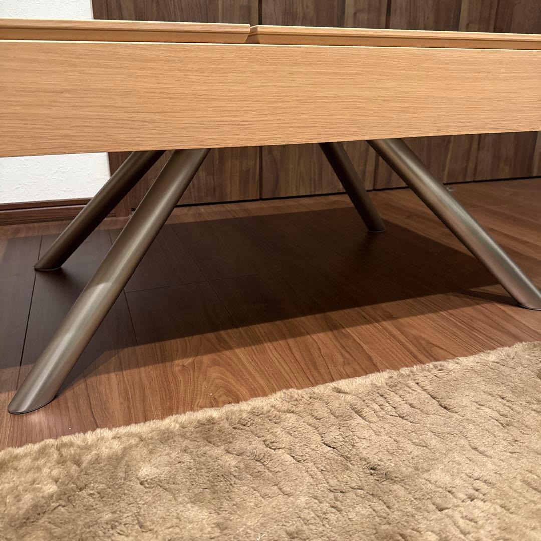 サイドテーブル・ナイトテーブル・ローテーブル BoConcept Chiva