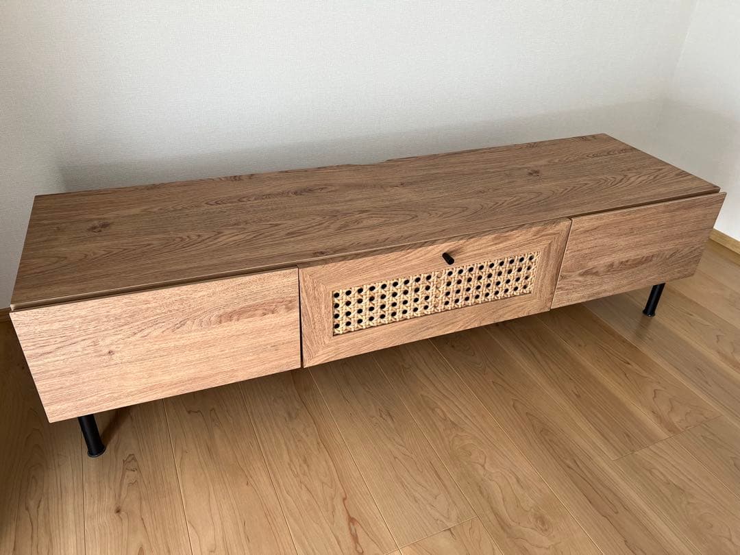 ⬛️送料込み⬛️ロウヤ　ラタン　テレビボード　140cm 説明書付