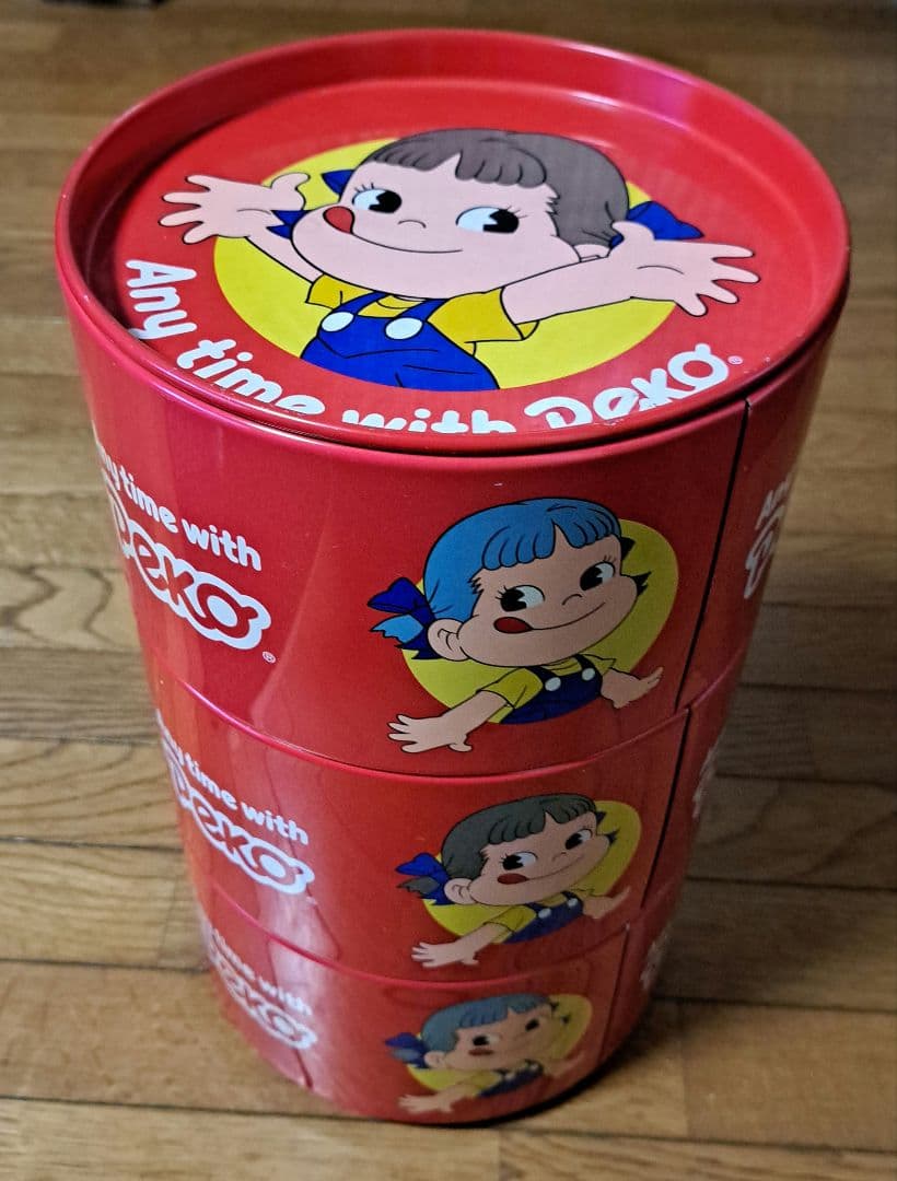 不二家ペコちゃん　昭和　非売品　激レア　三段収納缶