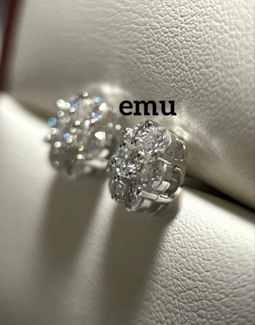 はなはなちゃん専用 / 最高級モアサナイトピアス，リング2点お纏め