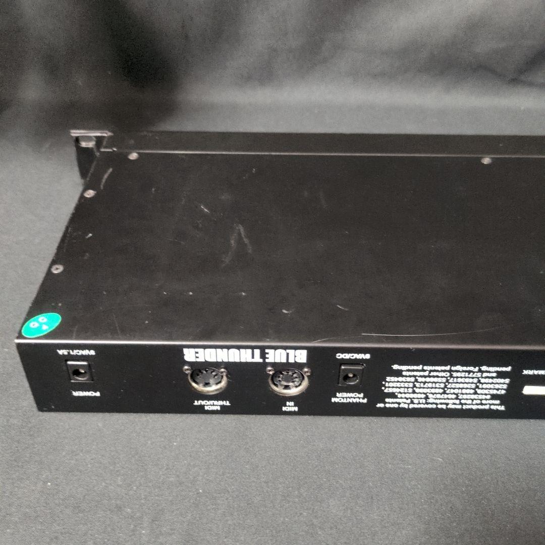 ベース ROCKTRON Blue Thunder Bass Preamp