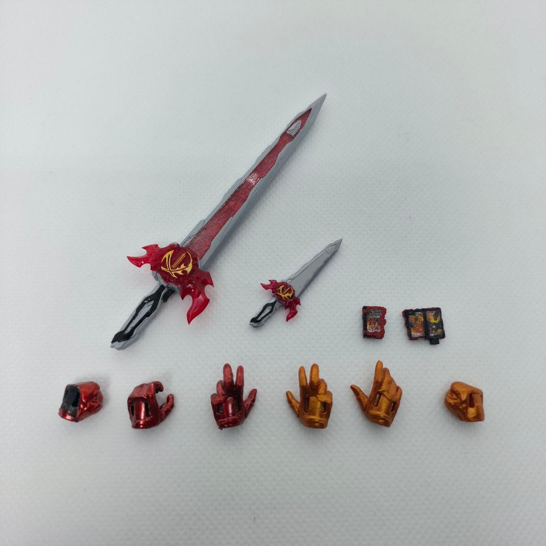 フィギュアーツ規格　仮面ライダーセイバー　3体セット　ブレイズ　エスパーダ