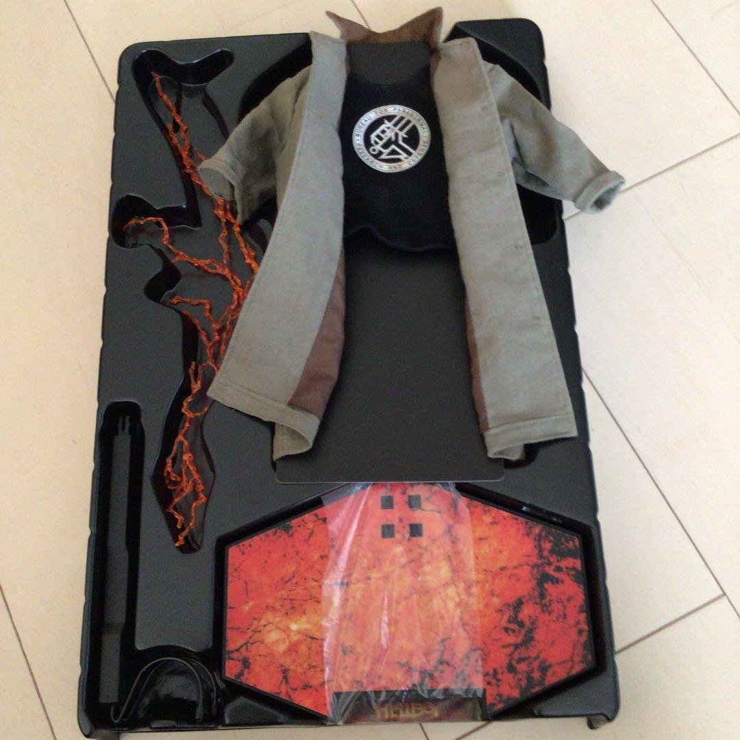 ホットトイズ　ヘルボーイ