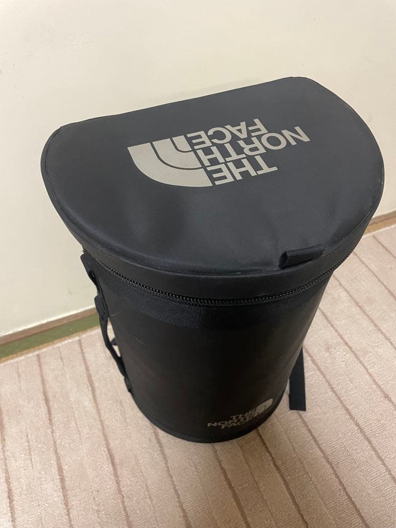 【激レア】ノースフェイス　座れるリュック　バックパック