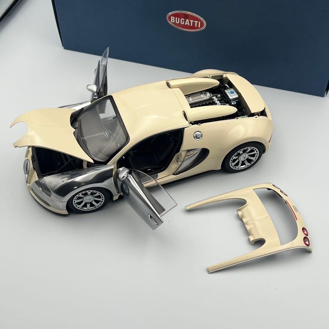 AUTOART 　オートアート　1/18　ブガッティ　ヴェイロン　検　京商