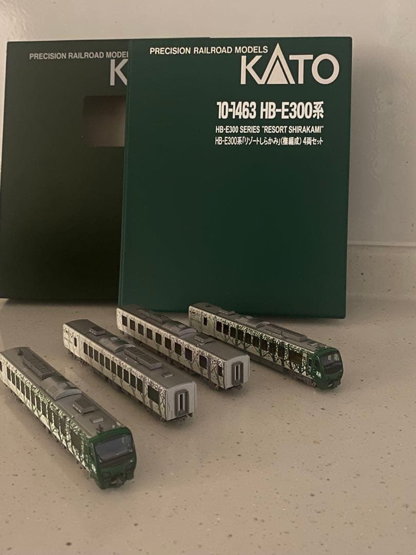 KATO製　10-1463 HB-E300系リゾートしらかみ（橅編成）4両セット