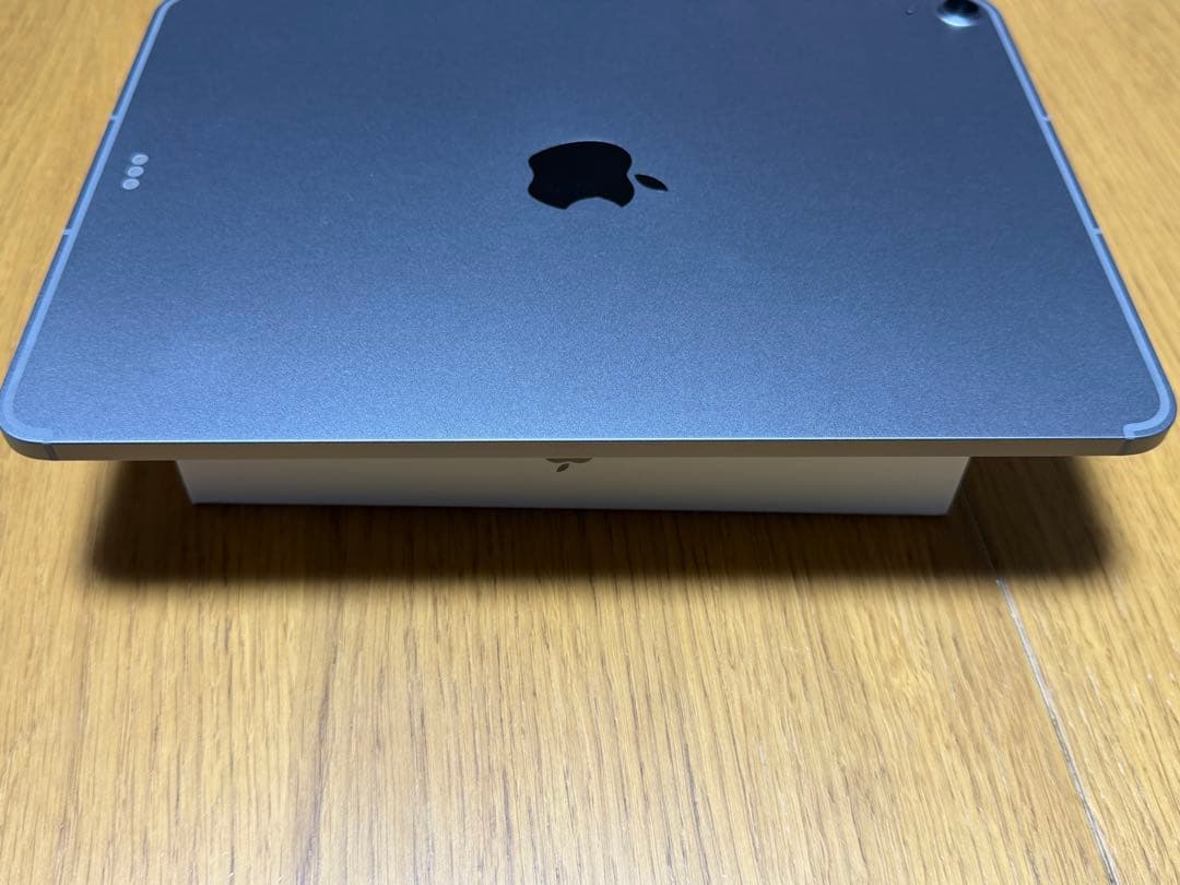 ★美品★iPad Air (M3) 256GB Wi-Fi + Cellular