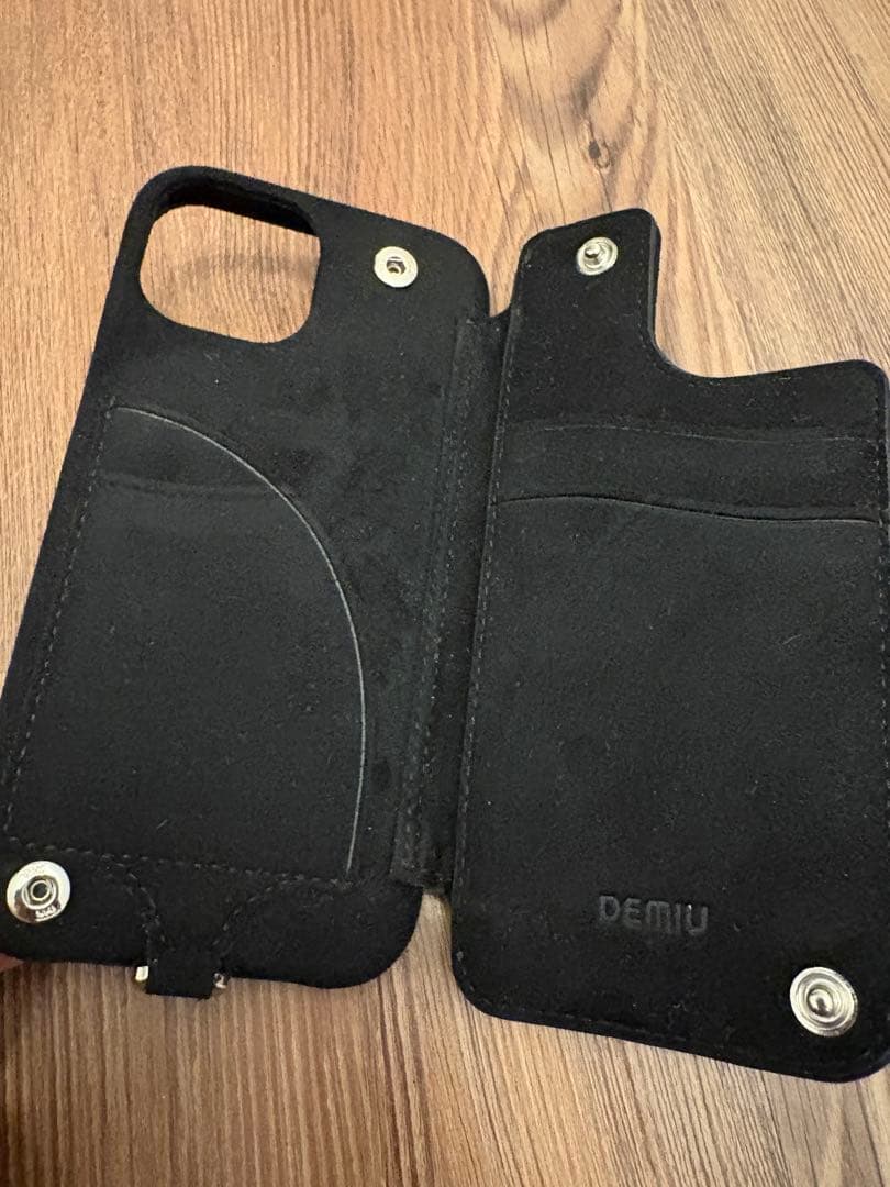 DEMIU BALLON × Ultrasuede iPhone15 ケース