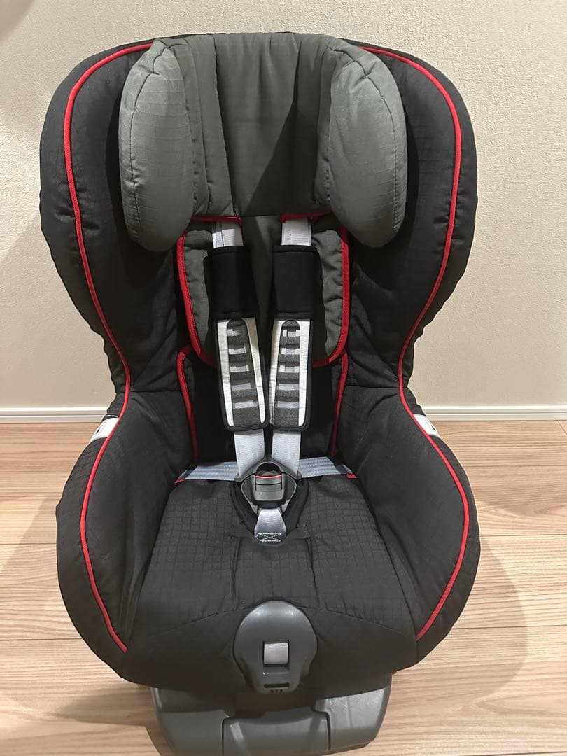 【ポルシェ】チャイルドシート ISOFIX対応