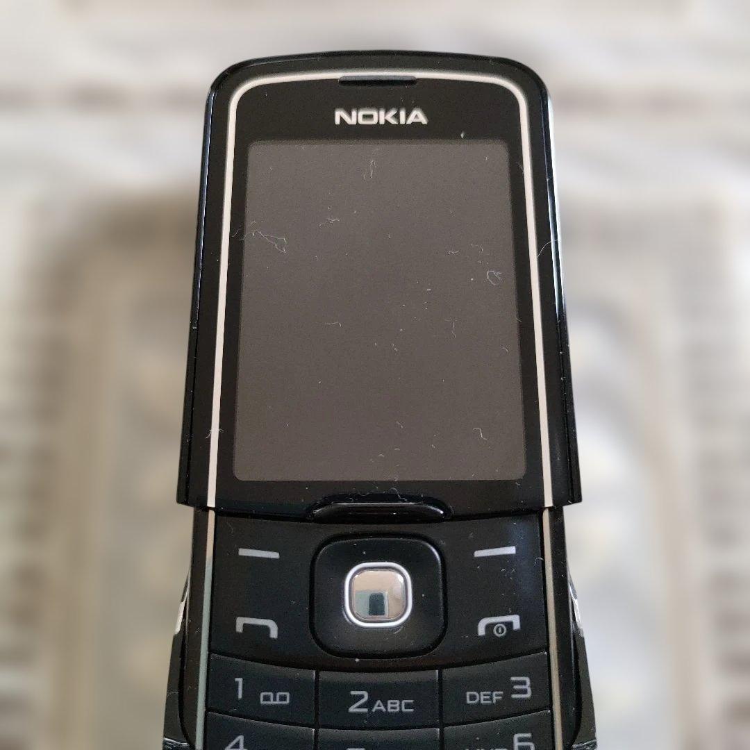 ノキアNOKIA　スライド式携帯電話『8600d』ドイツ製 純正バッテリー付