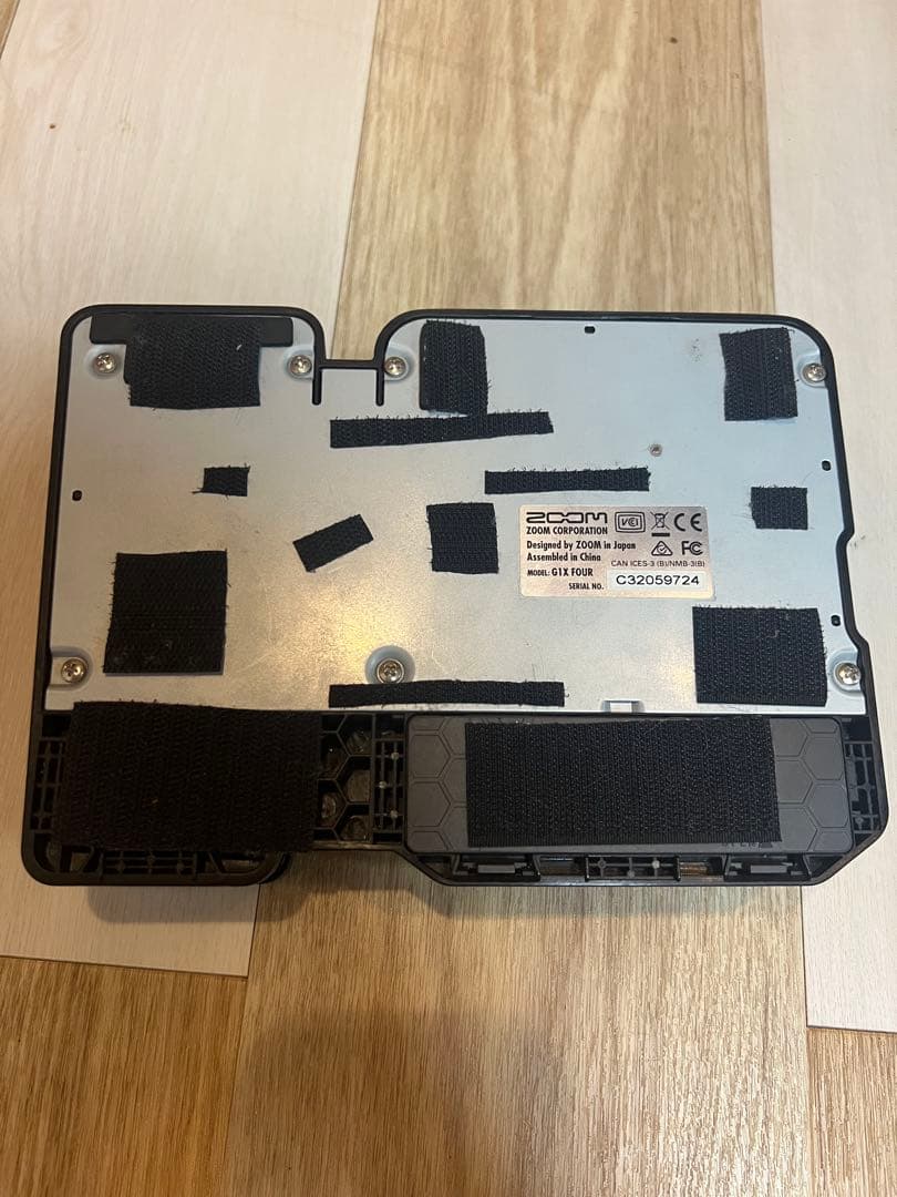 ZOOM G1XFOUR マルチエフェクター