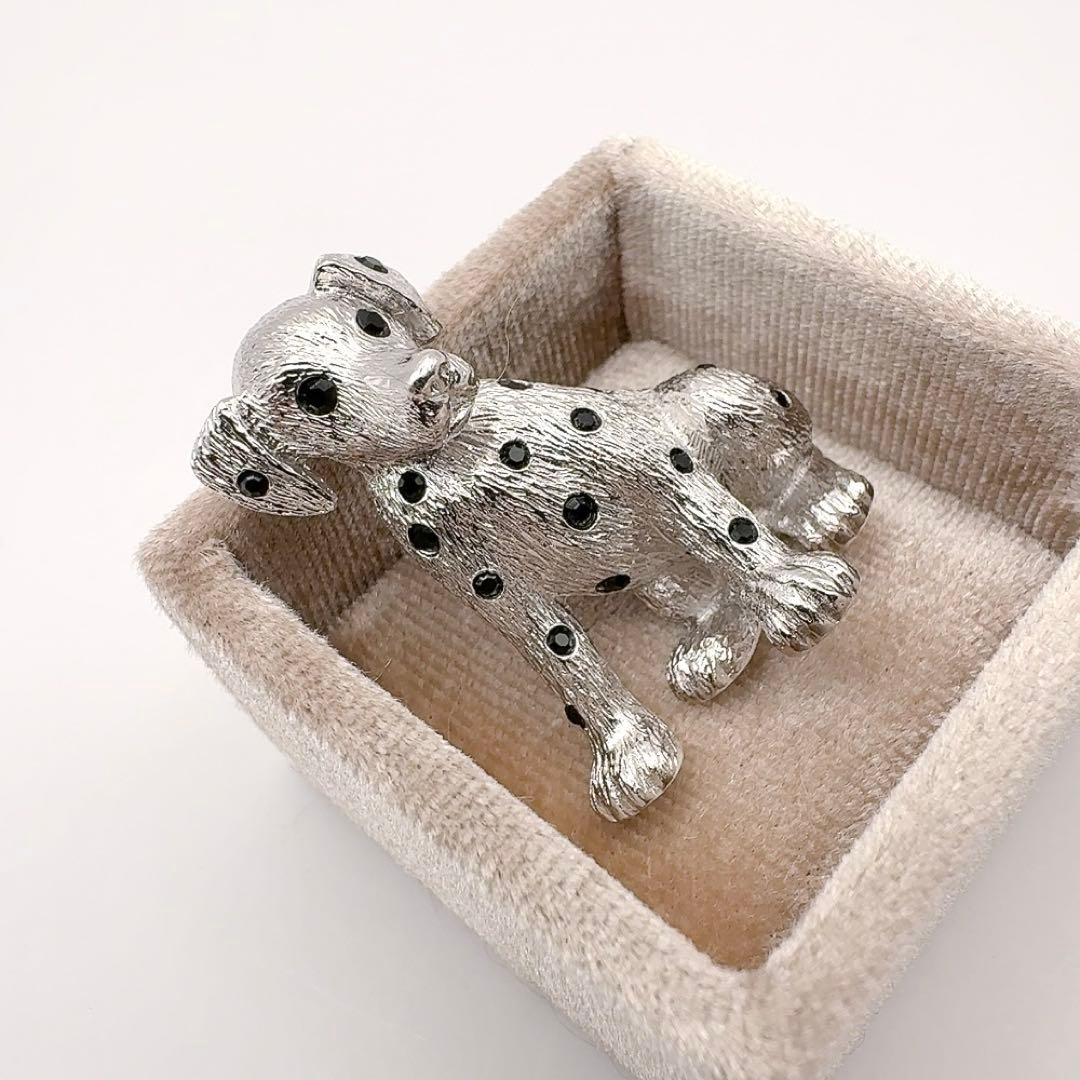 ⭐️SALE⭐バーバリー　ブローチ　犬　ドッグ　ダルメシアン　シルバートーン