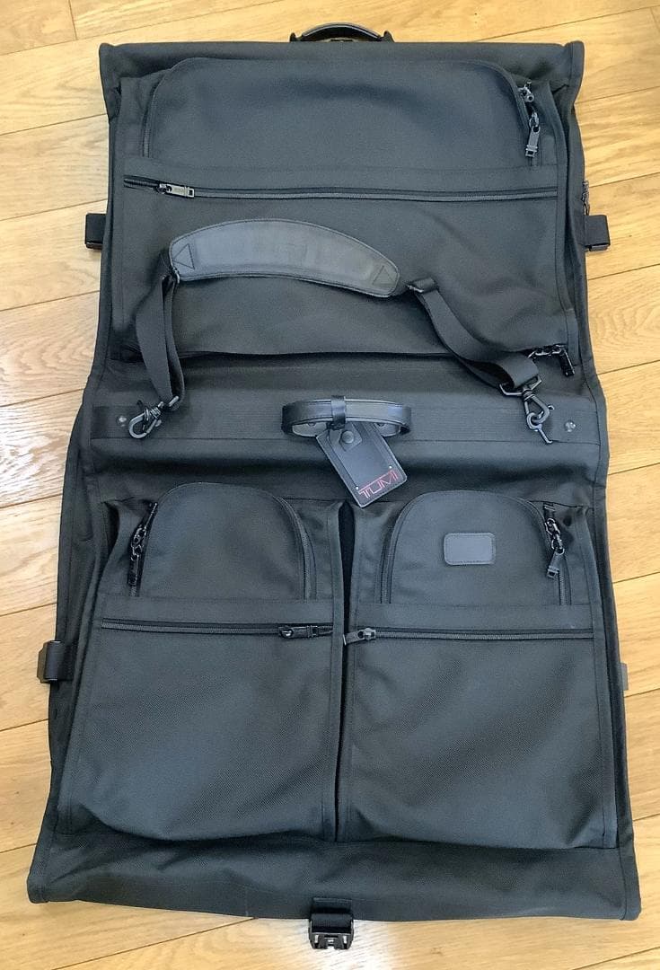 TUMI トゥミ ブラック ガーメントバッグ 231D3 トラベルバッグ