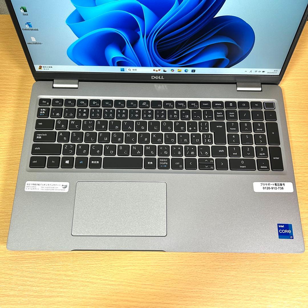 美品 DELL Precision 3561 i7 32GB 512GB 15型