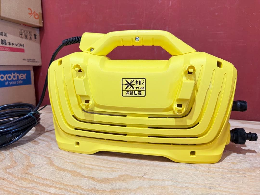 KARCHER ケルヒャー K2 CLASSIC　高圧洗浄機