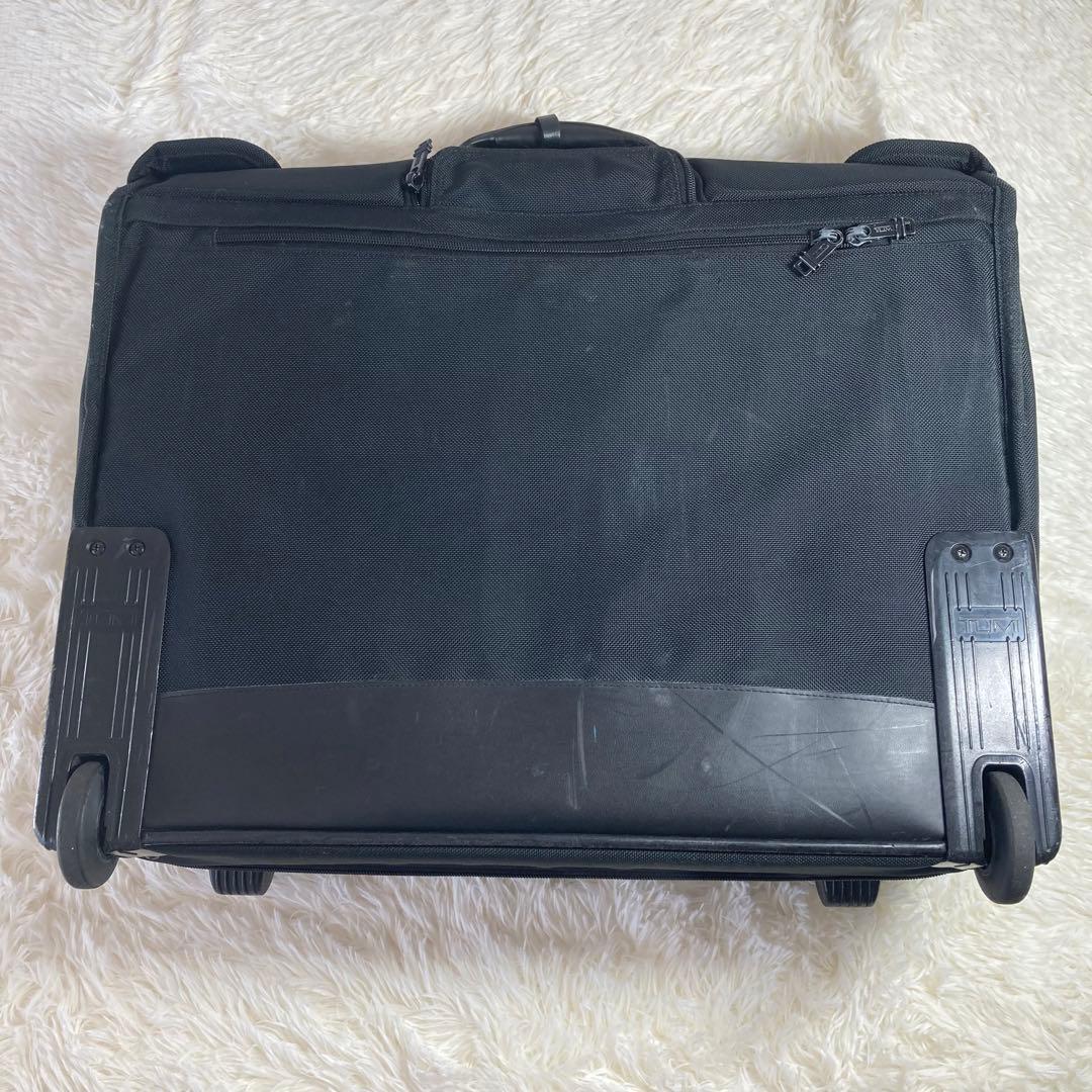 美品✨ TUMI ブラック キャリーケース 伸縮式ハンドル 機内持込可